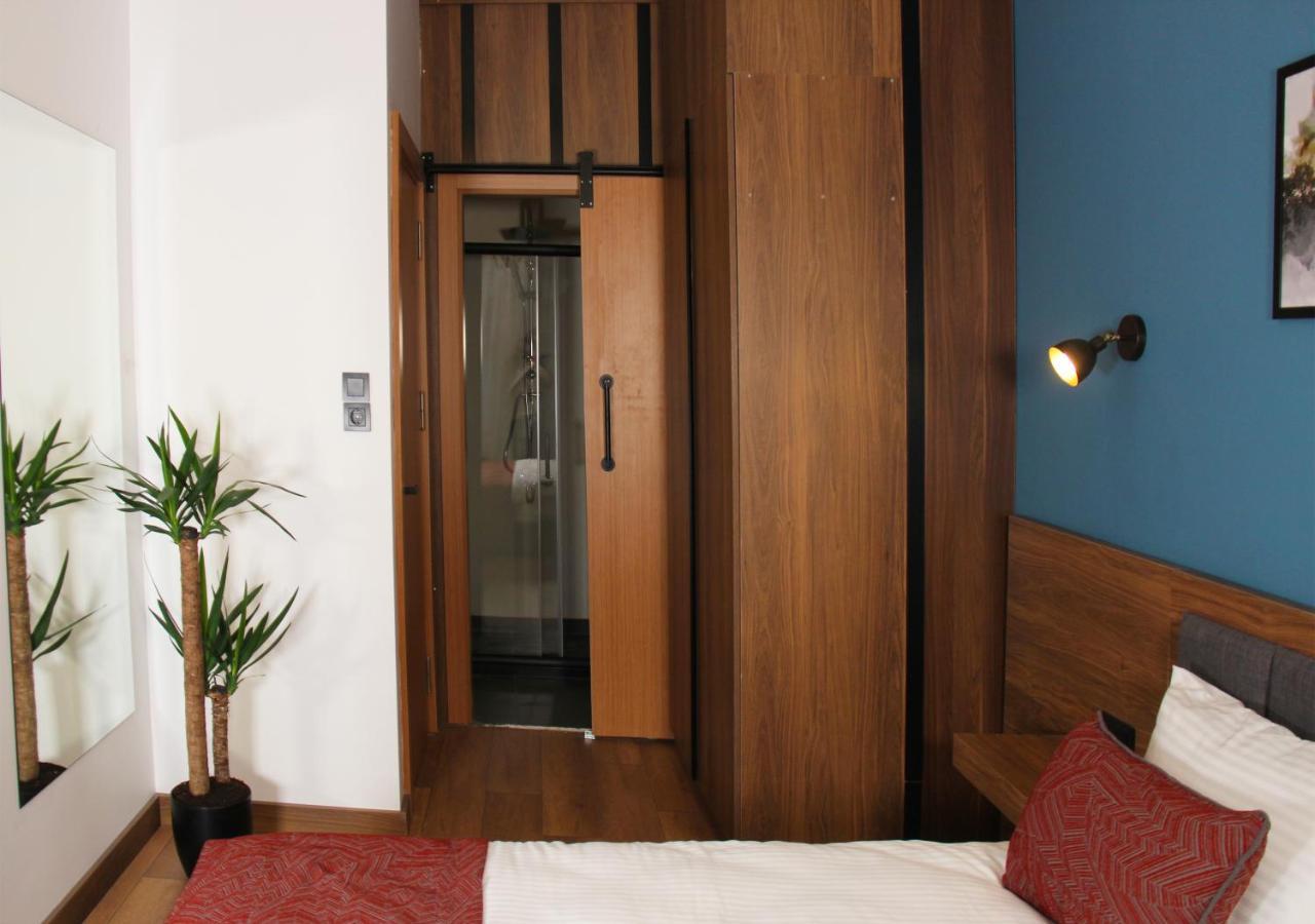 Besiktas Konuk Evi Hotel Istanbul Exterior foto